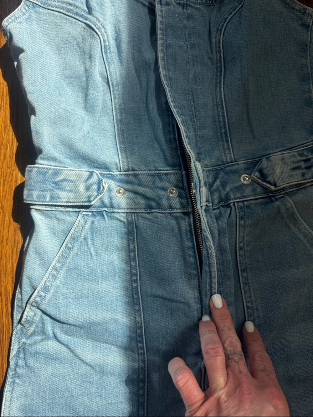 Good American Blue Denim Women’s Overalls with Front Patch Pockets - Picture 3 of 5